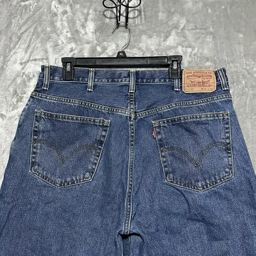 Y2k Levis Distressed Comfort Fit 560 Medium Wash Blue Jeans Mens 38x34 Classic‎